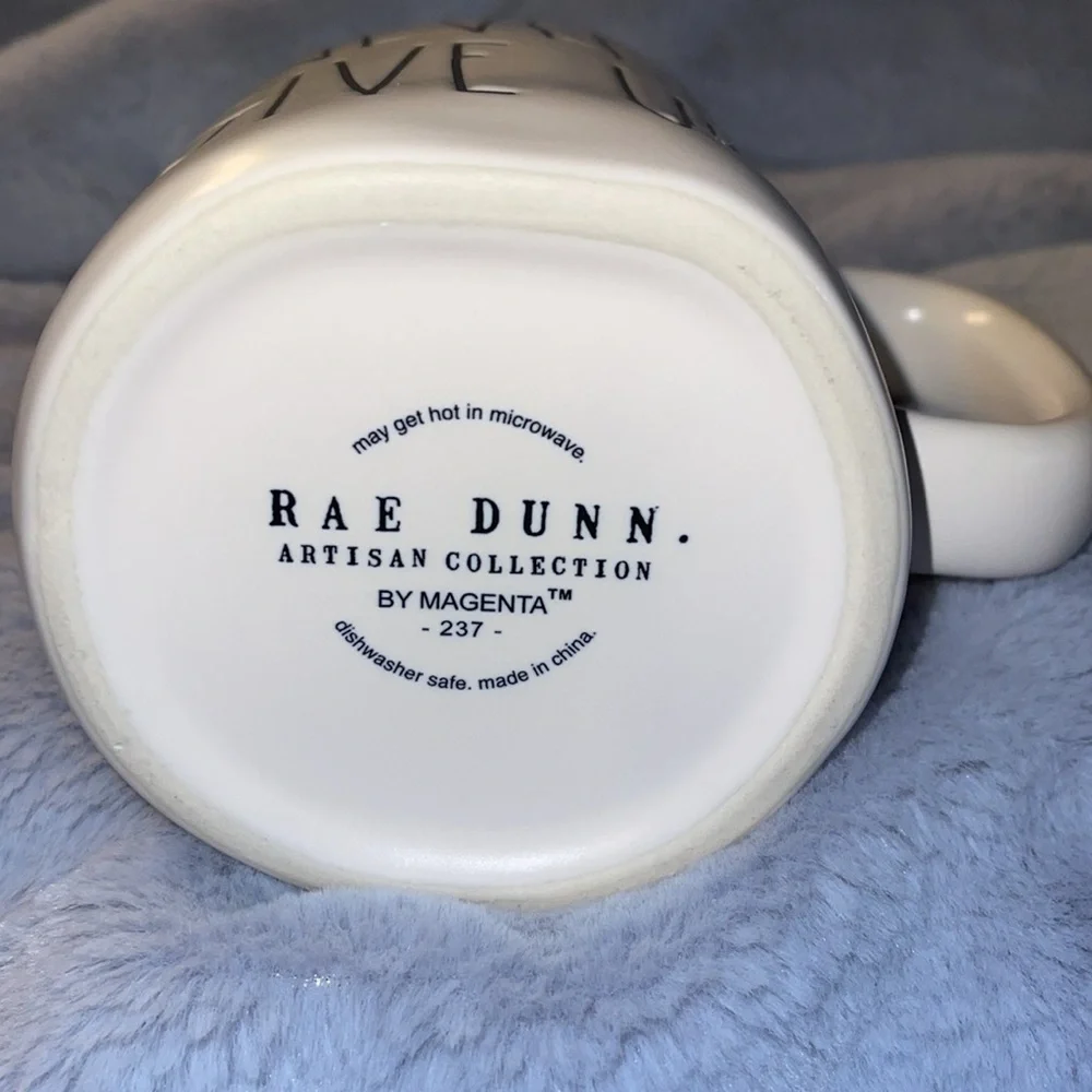 Rae Dunn “Never Give Up” Blue & White Mug - Picture 3 of 3